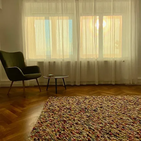 Cloos - Elegant With Panoramic View Apartment *